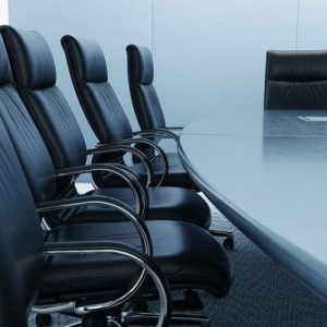 executive-meeting-room500